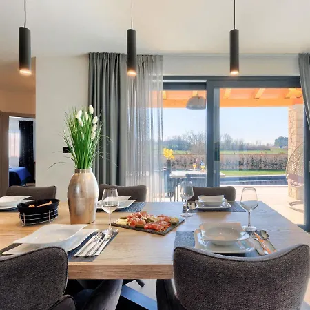 Villa Divina By Interhome